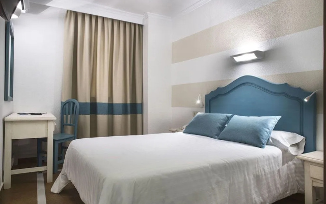 Hotel Marlin Antilla Playa