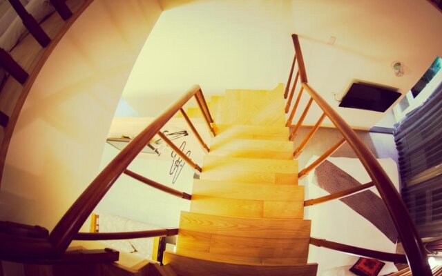 Sasa Nor Lamour B & B