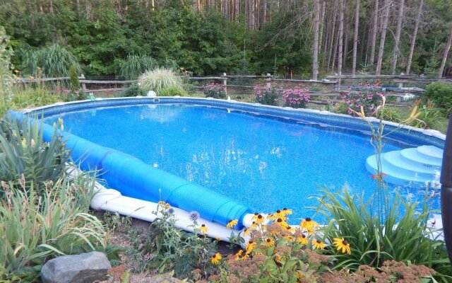 MoonStone Bed and Breakfast