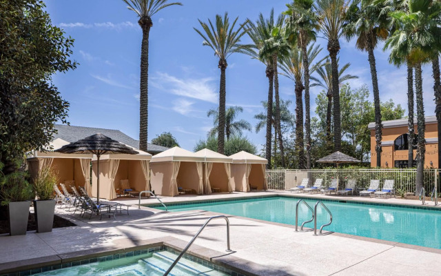 Delta Hotels by Marriott Anaheim Garden Grove