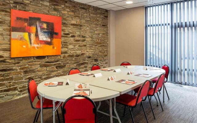 ibis Lannion Cote de Granit Rose