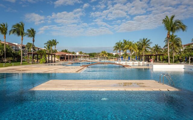 Z Casa Altamar 2 Bedroom Condo by RedAwning