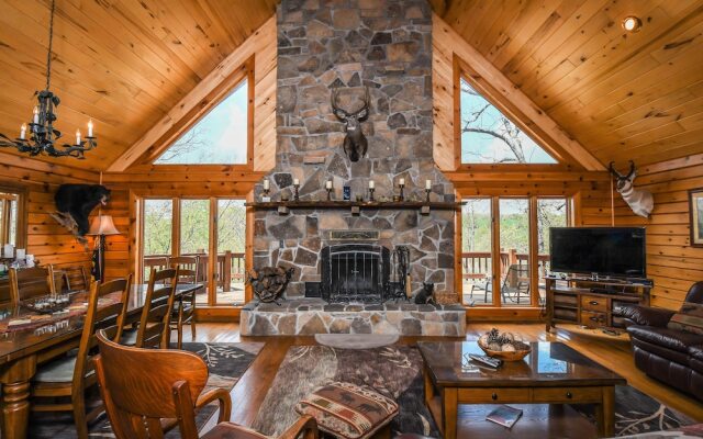 Schmidt Lodge 3 Bedroom House