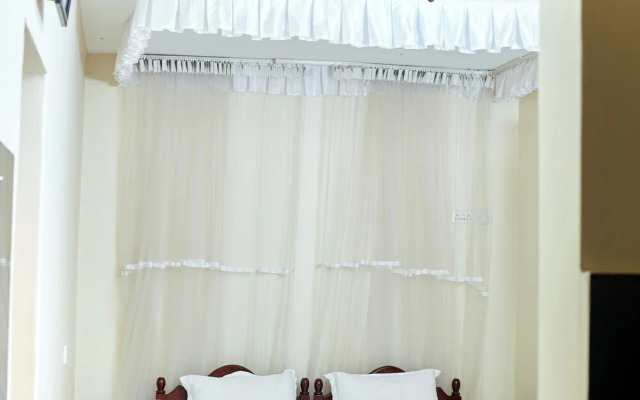 Acacia country Inn