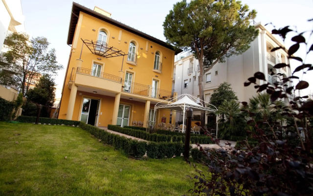 Hotel Alibì