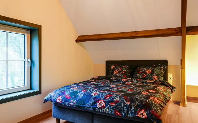 Captivating Holiday Home in Erp near Forest