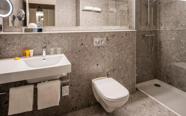 Holiday Inn Brussels Airport by IHG