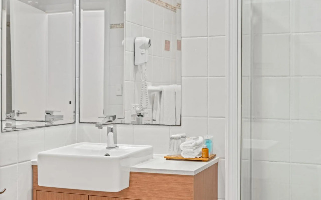 Terrigal Sails Serviced Apartments