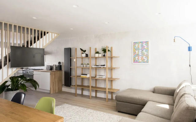 The Lanes Residence