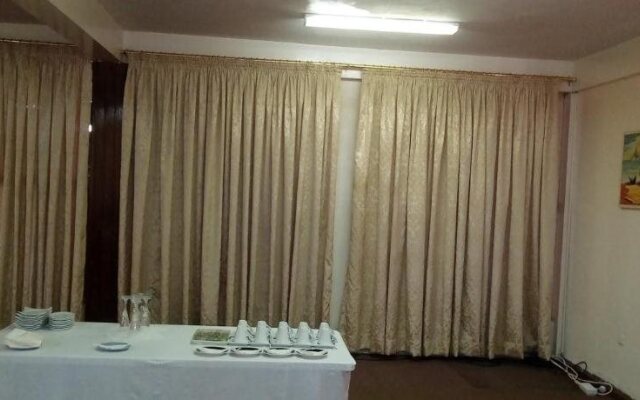 Eastoment Hotel