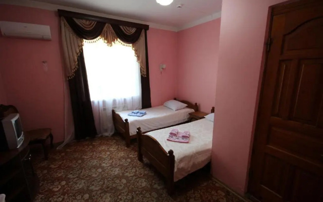Rozali Guest House
