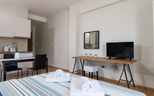 Anivia Apartment Airport by Airstay