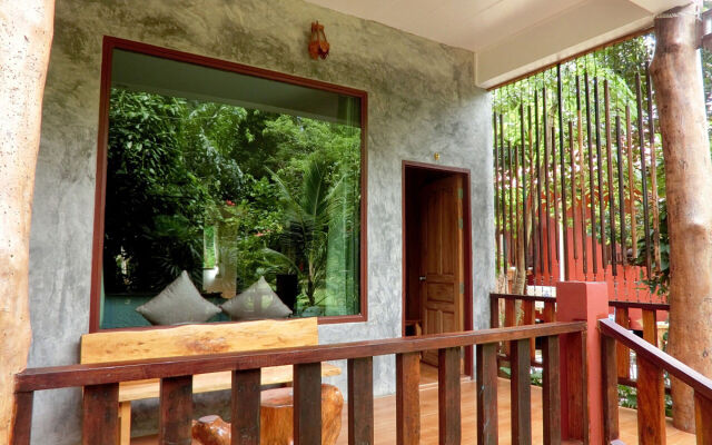 Ban Chom Samed Resort