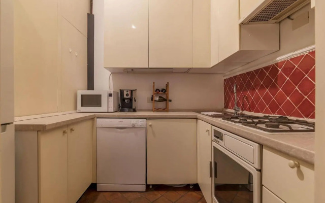 Unique Opportunity To Live in a Renaissance Palace - Ac/Wi-Fi