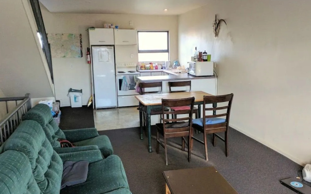 Vagabond Backpackers – Guest Rooms – Christchurch