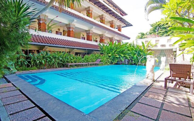 ZEN Rooms Paradise Legian Hotel