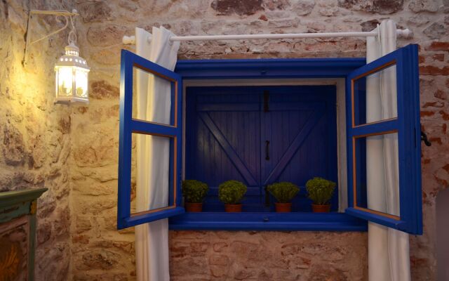 Cunda Mavi Otel - Adults Only