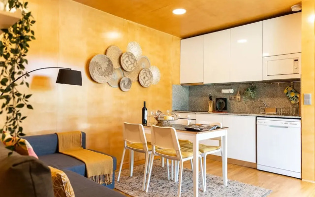 Captivating 1-bed House