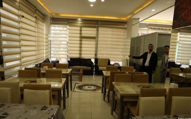 Ceylan Otel