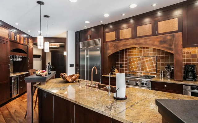 208 - Three Bedroom Flagstaff 3 Condo