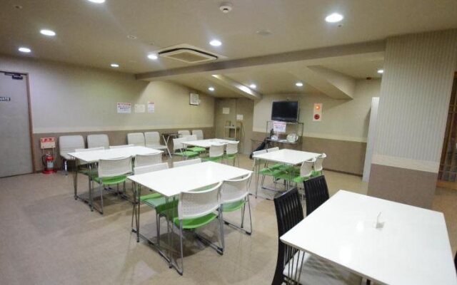 Kumamoto Capsule Hotel - Hostel, Caters to Men