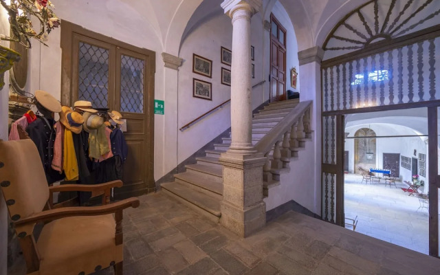 Le Zie - Castello Rocca Grimalda