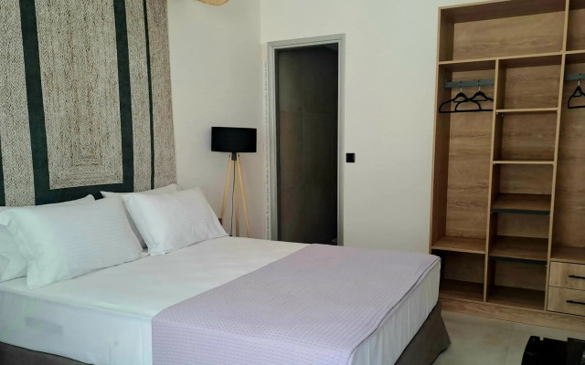 Beach Hotel Kapahi