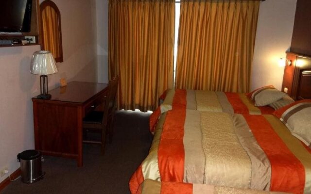 Hotel Milan