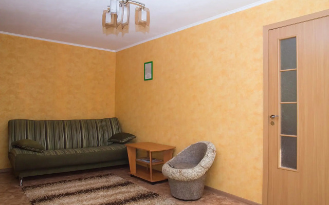 Apartments on 87a Mayakovsky Street