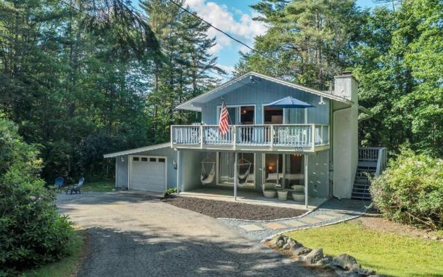 Gunstock & Lakes Region Year Round Chalet