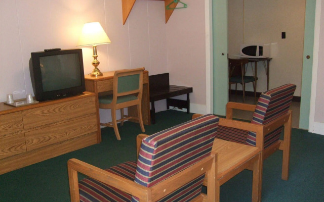 Wedgewood Motel