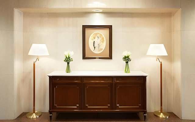 City Hotel Ando