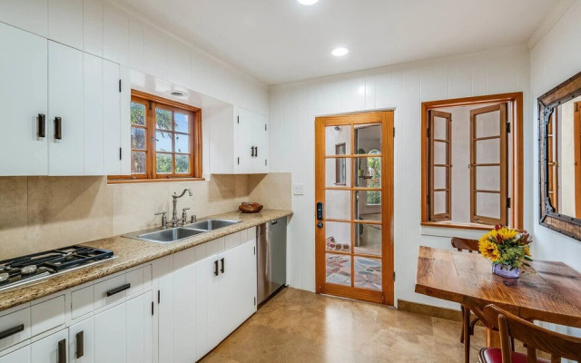 Views of the Hills From Fredonia Drive