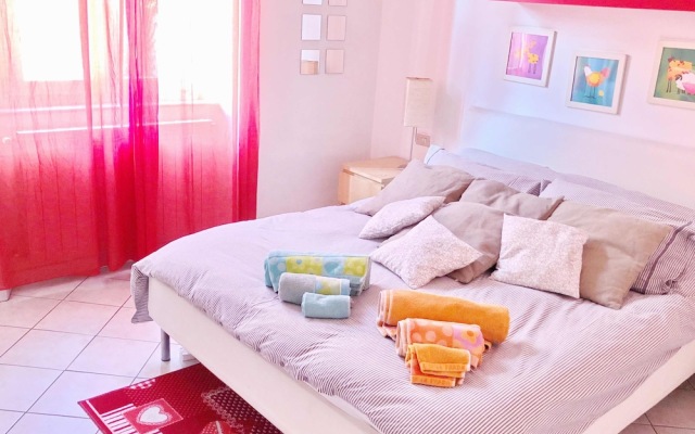 Apartment With Garden