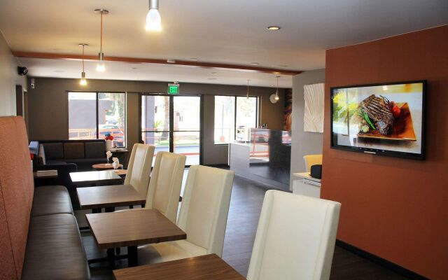 OC Hotel Costa Mesa