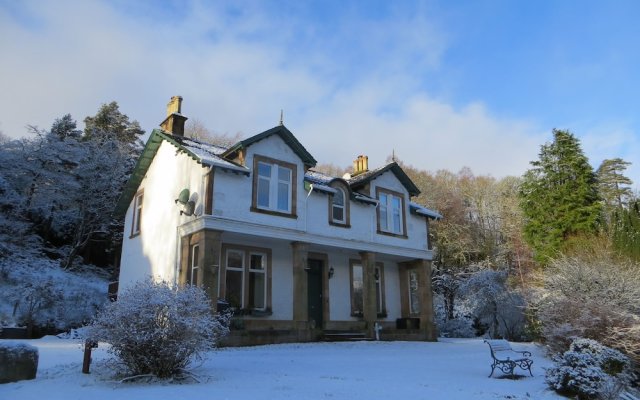 Lochwood House B&B and Self Catering