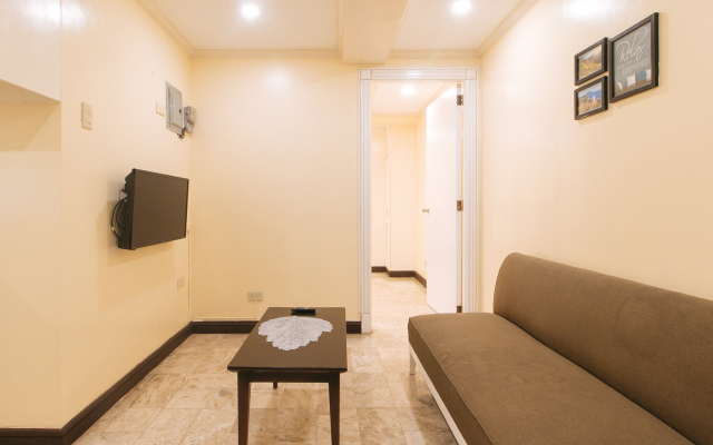 RedDoorz Premium near Greenbelt Makati