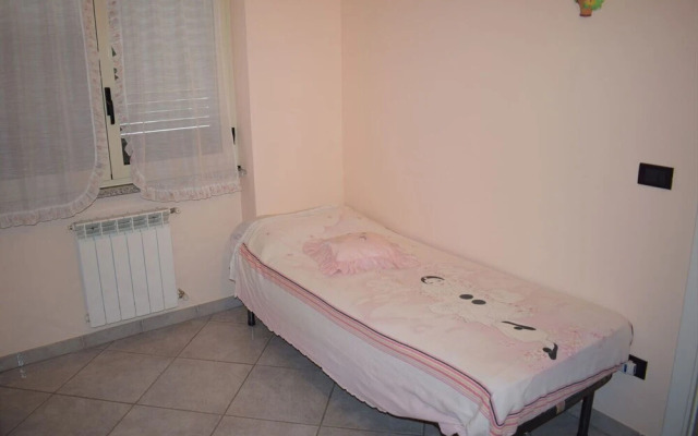 Tra Gli Ulivi