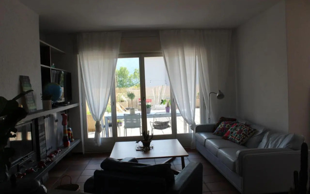 Appartamento con terrazza a due minuti dal lago