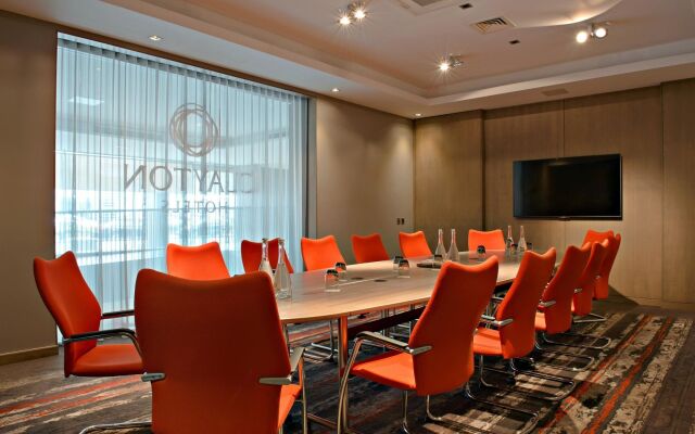 Clayton Hotel Chiswick