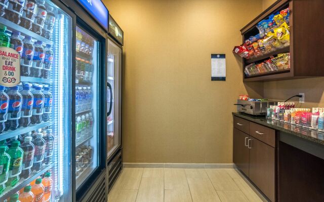 Cobblestone Hotel & Suites - Harborcreek