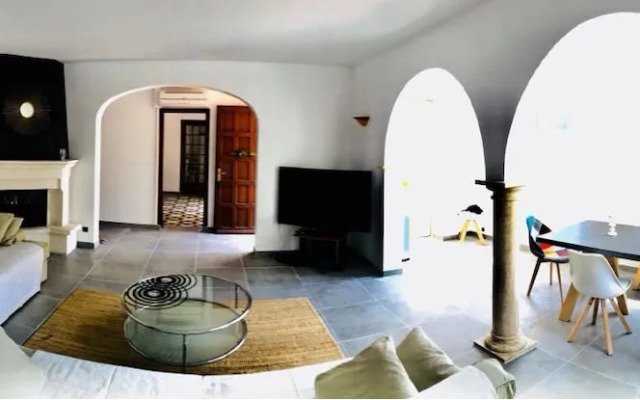 Maison Familiale Tout Confort