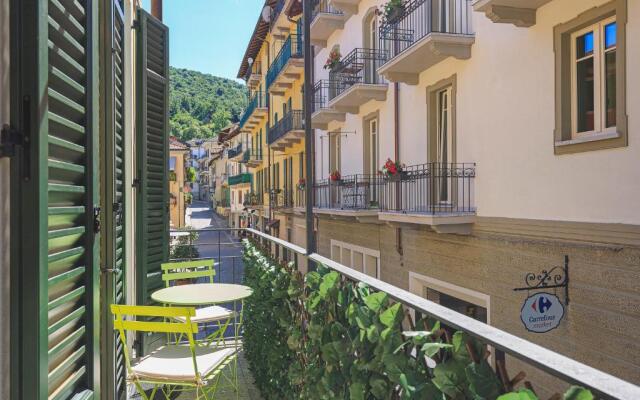 Dolfin - Nel Centro di Stresa - by Impero House