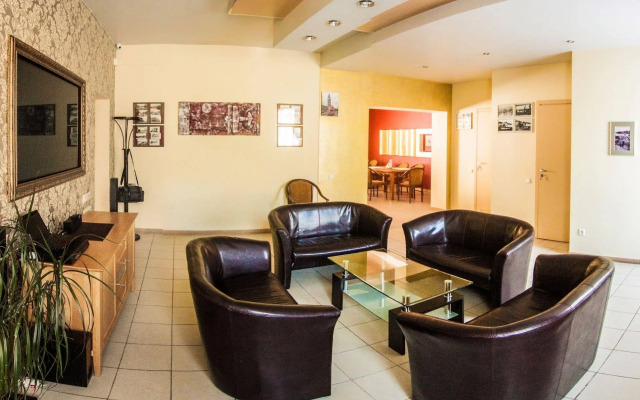 Biplan Hotel