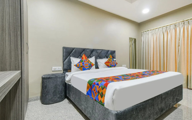 Fabhotel Classic Inn