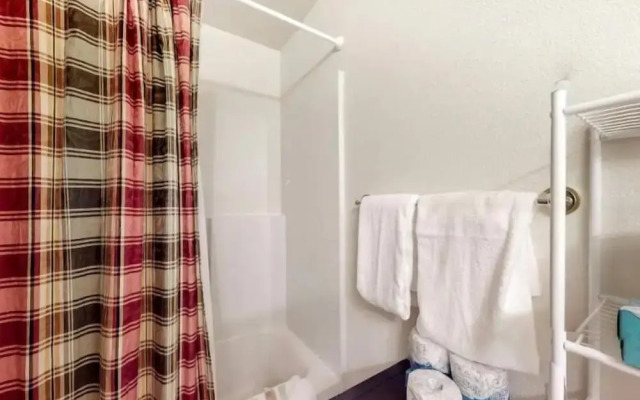 Studio Condo at Gateway Lodge in Keystone