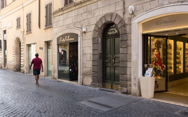 Rome Accommodation - Villa Medici