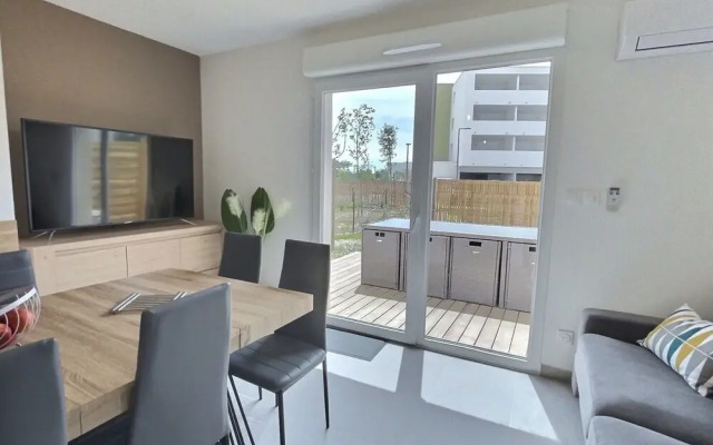 Luxurious Maisonette With Washing Machine Near Valras-plage