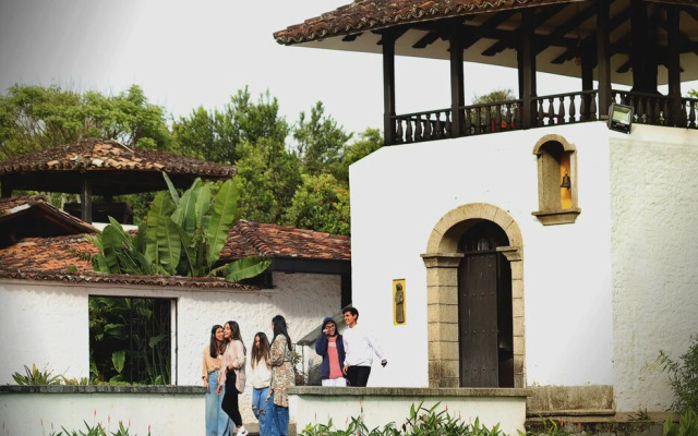 Hotel Hacienda Supracafe