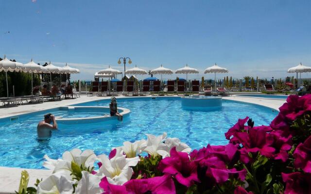 Baia del Mar Beach Boutique Hotel